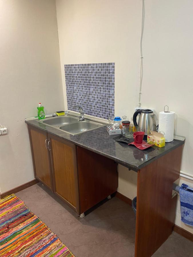 Vahe'S Corner House Otel Erivan Dış mekan fotoğraf