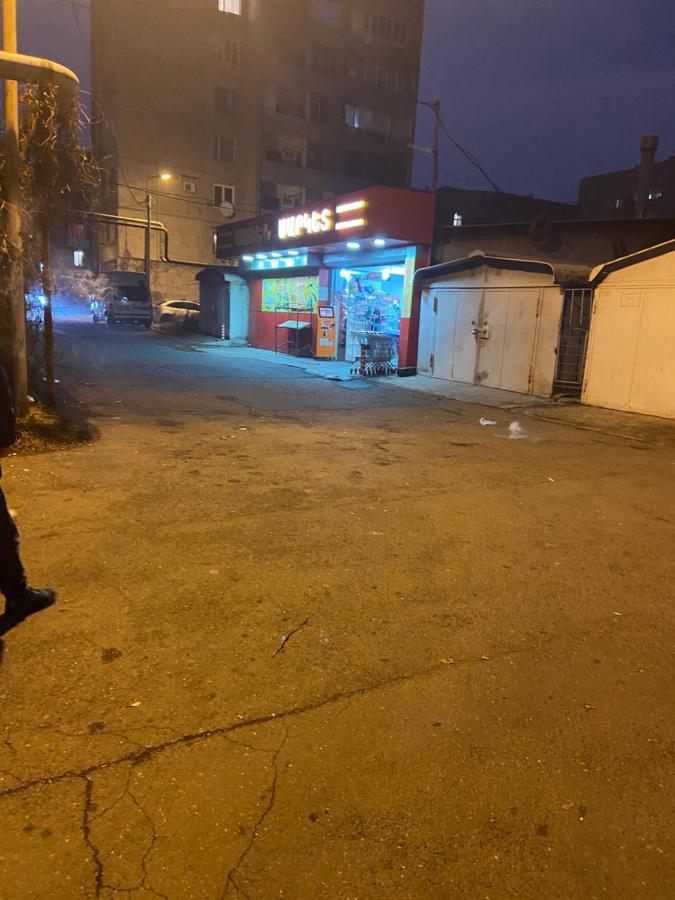 Vahe'S Corner House Otel Erivan Dış mekan fotoğraf