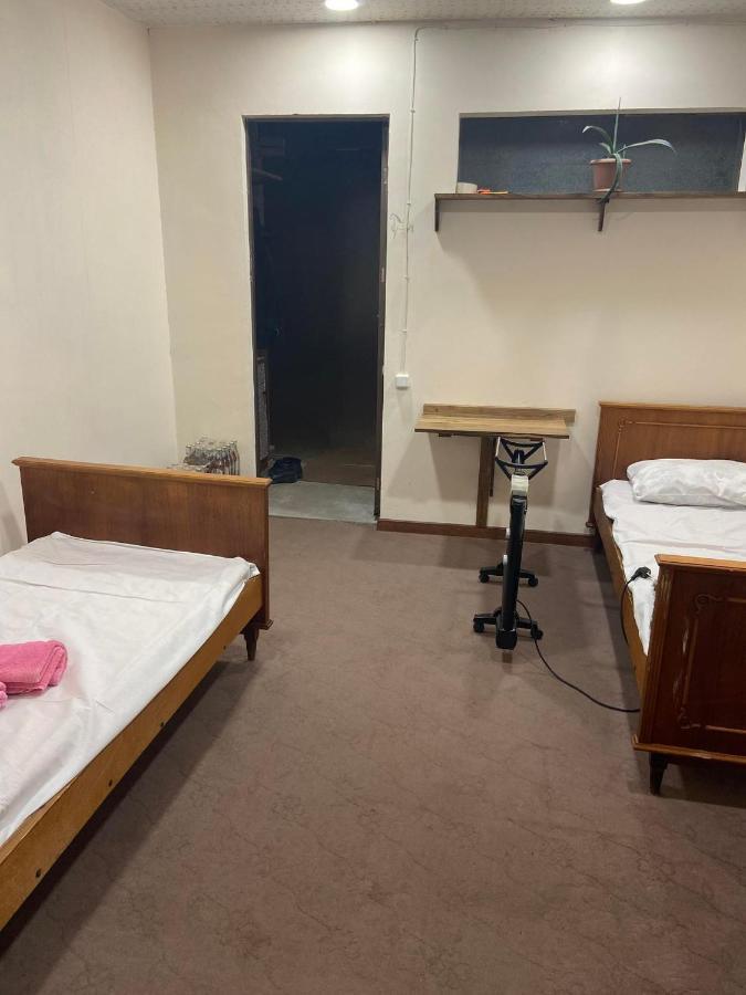 Vahe'S Corner House Otel Erivan Dış mekan fotoğraf