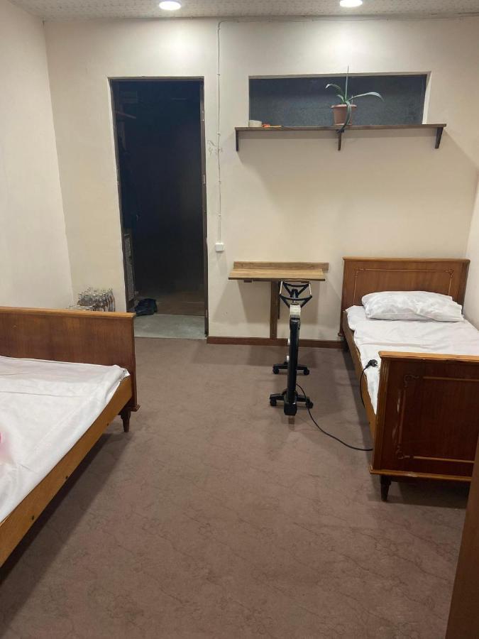 Vahe'S Corner House Otel Erivan Dış mekan fotoğraf